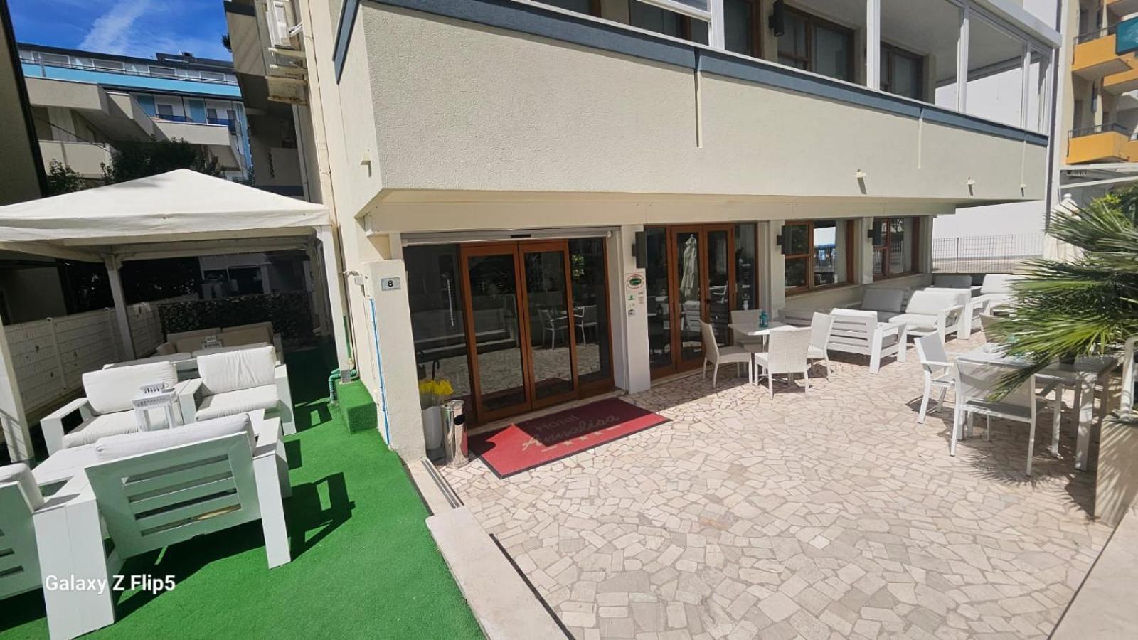 Hotel Annalisa Riccione Zewnętrze zdjęcie