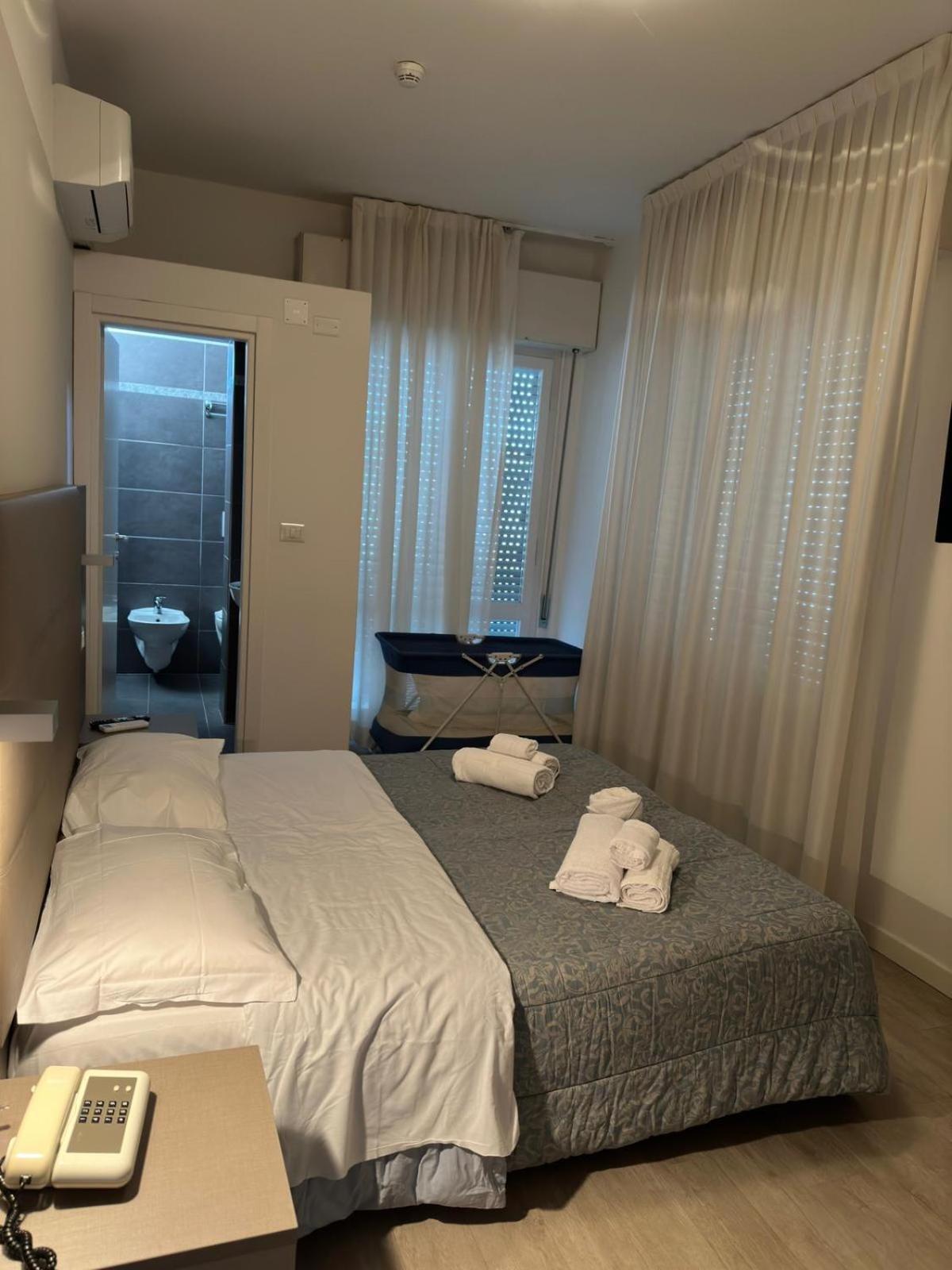 Hotel Annalisa Riccione Zewnętrze zdjęcie